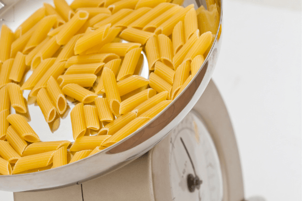 why do runners eat pasta
